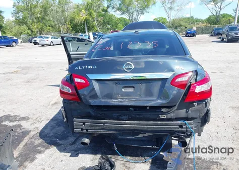 2018 Nissan Altima 2.5 Sl z USA, uszkodzony, nr VIN 1N4AL3AP1JC155235